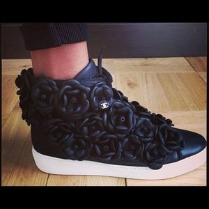 Chanel camelia sneakers size 37 7